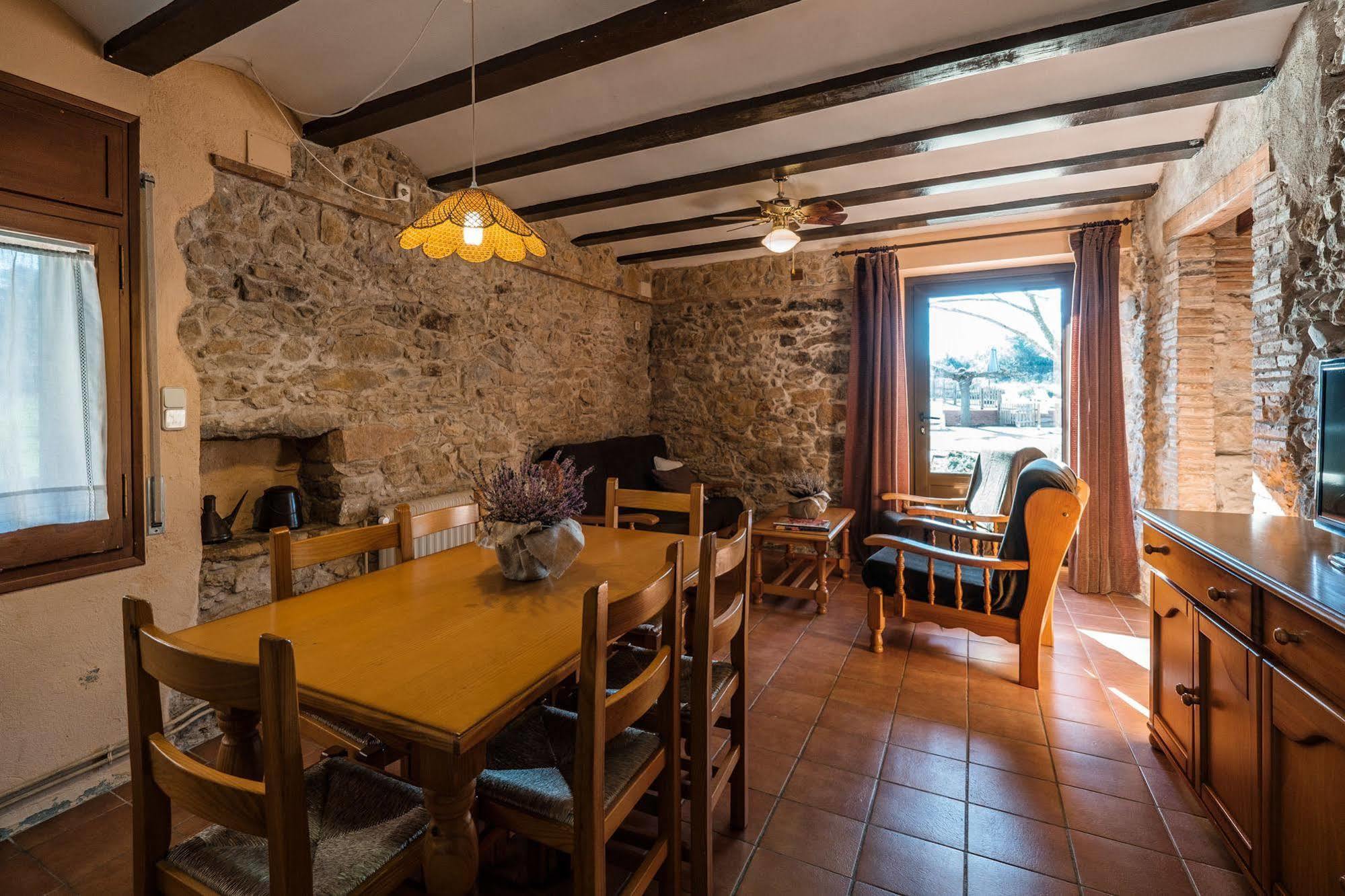Maison d'hôtes Els Masos D'En Coll à Llaviá Extérieur photo